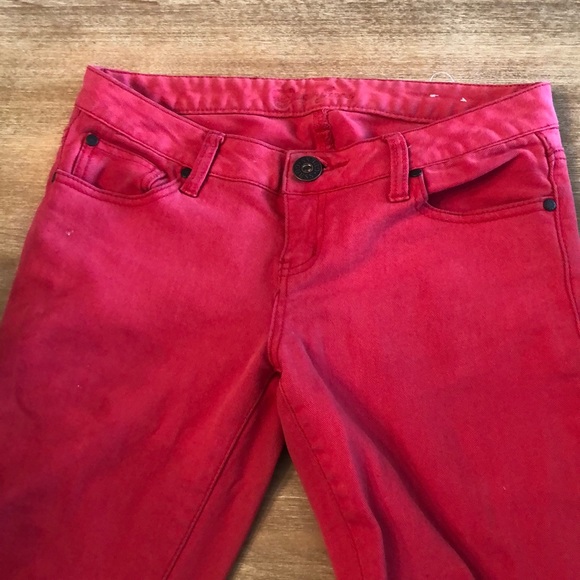 Red guess jeans - Picture 2 of 4